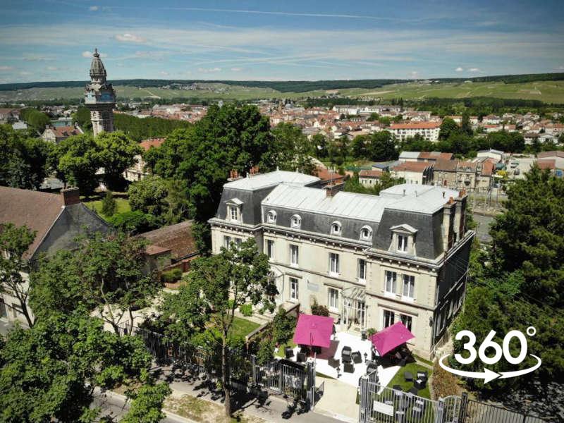 Visite virtuelle à 360 degrés de l'appartement maison d'hôtes d'Elodie D. par Champavision.